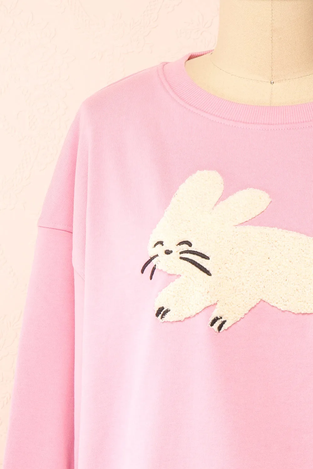 Bugsy | Embroidered Bunny Pink Crewneck Sweatshirt