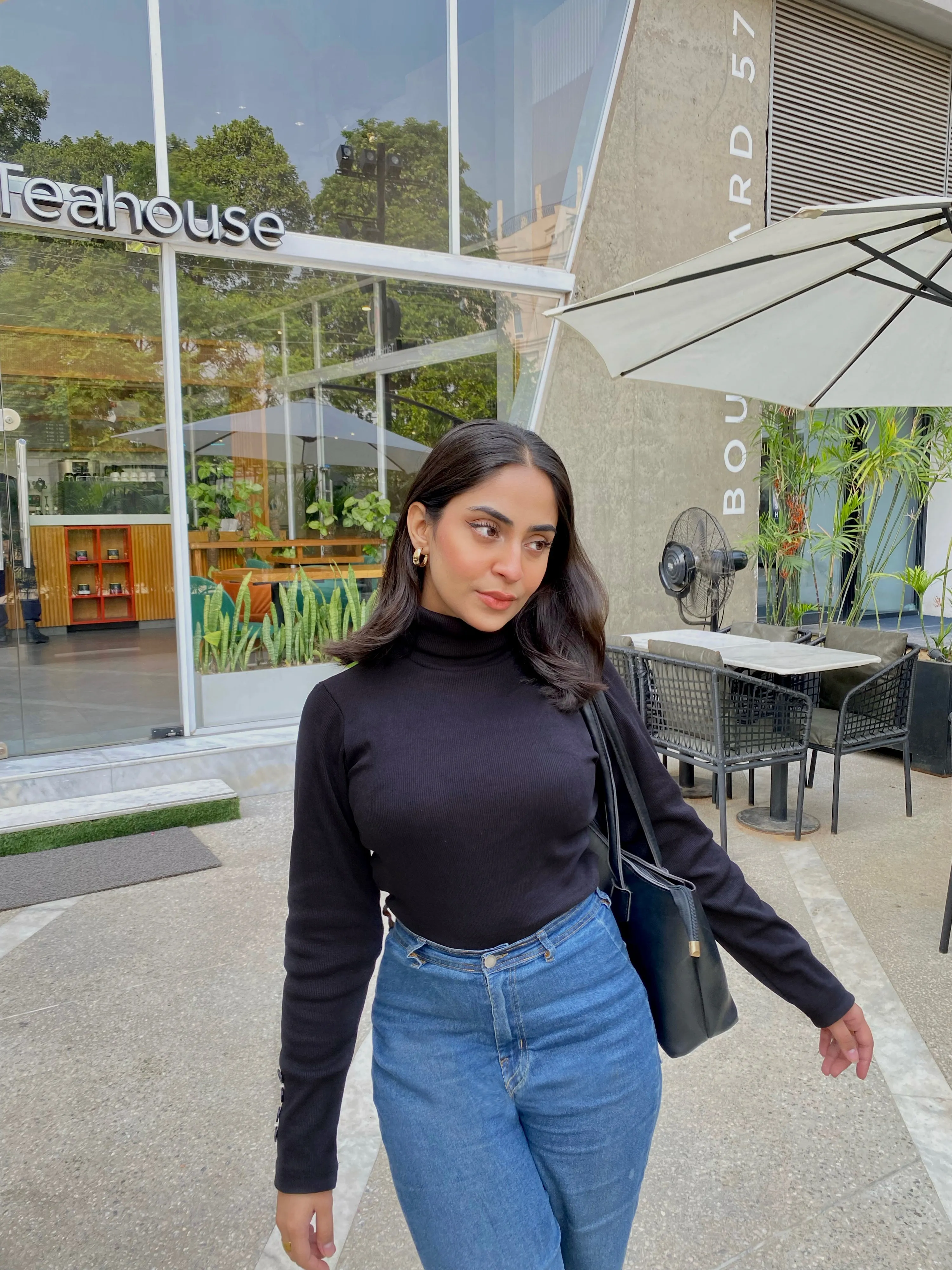 Button Sleeves Turtleneck