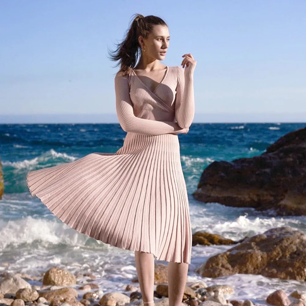 Flytonnshop winter outfits men 2024 Spring and Autumn Elegant Women's Long-Sleeved V-neck Wrapped Chest Mid-Length Knitted Pleated Dress Bottoming Skirt