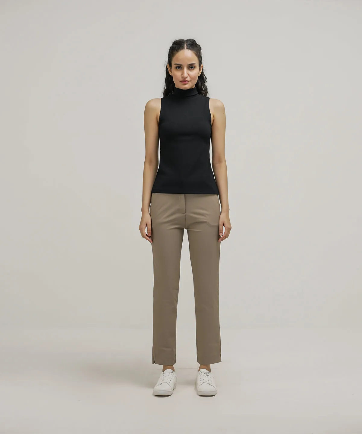 Women's Sleeveless Rib Turtleneck