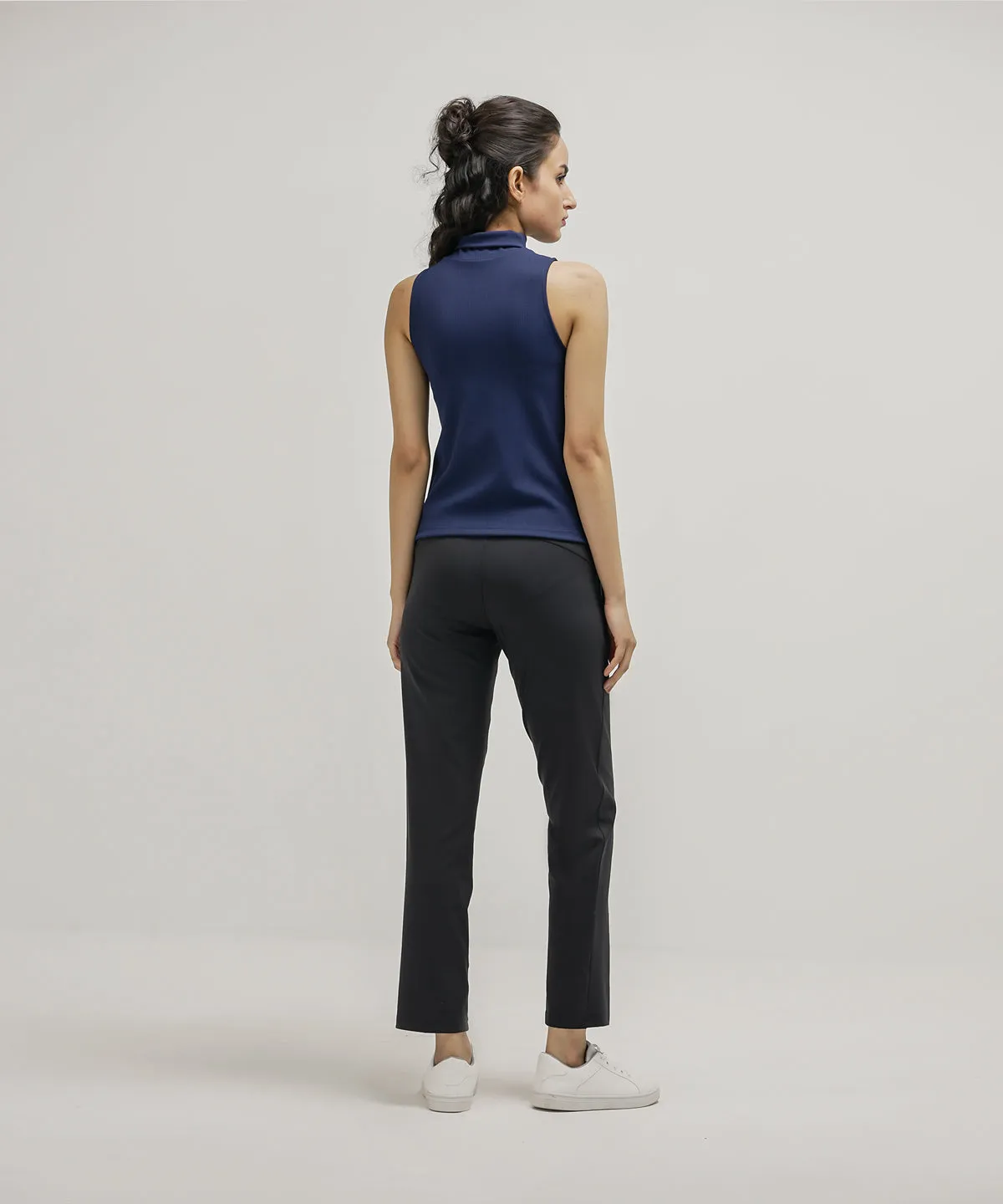 Women's Sleeveless Rib Turtleneck